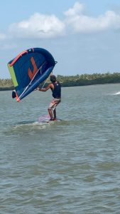 Kalpitiya Lagoon, Kite Wing Brothers
